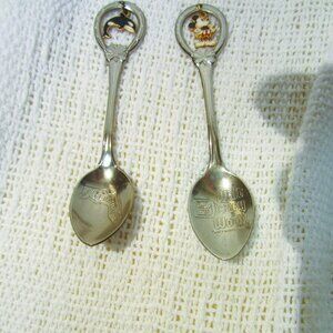 VTG SOUVENIR SPOONS, DISNEYWORLD & SEAWORLD COLLECTIBLE SPOONS $EACH